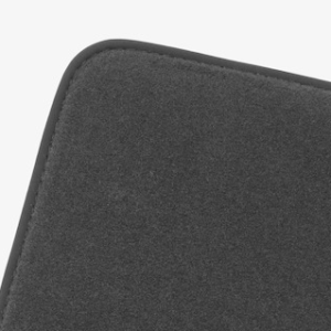 Predpražniki, zadnji del iz premium velurja, črne barve